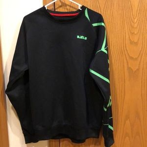 Nike Lebron James dri-fit Crew Neck